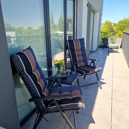 Turkusowy W Slonecznej Dolinie *